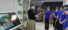 В Ершове юные спасатели побывали на экскурсии в «Музее героев СВО. На переломе эпох»
