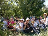 Юные ершовские исследователи начали новый сезон с экспедиции по родной степи