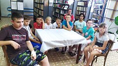 В Антоновской сельской библиотеке организовали для детей день без телефона и компьютерных игр