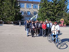 10000 шагов прошагали по Ершову любители здорового образа жизни в минувшую субботу