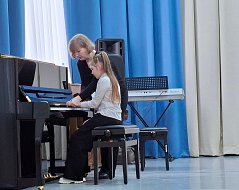 В ДШИ г. Ершова саратовские педагоги провели мастер-классы для юных музыкантов из четырех районов