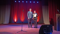 Сегодня в Ершове чествовали работников торговли, бытового обслуживания населения и ЖКХ