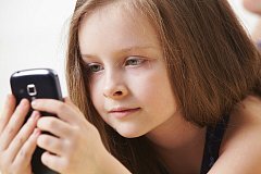 В Саратове 8-летняя девочка взяла кредит на имя матери для виртуальной игры