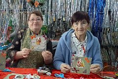 В клубе «Здоровый образ жизни» для ершовских сельчан провели новогодний мастер-класс