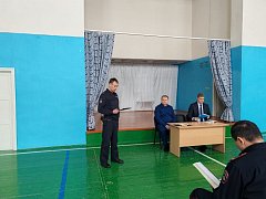 Глава Ершовского района Константин Мызников провел встречу с жителями села Марьевка