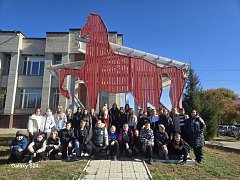 Познавательное путешествие в живописный город Хвалынск совершили ершовские школьники