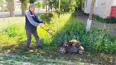 Ершовское "Благоустройство" продолжает комплекс мероприятий по санитарному содержанию города