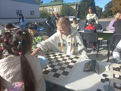 В Ершове прошел первый общегородской турнир по шашкам