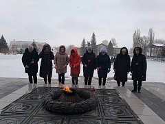 Накануне Дня защитника Отечества в Ершове отдали дань памяти