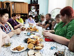 В Ершовском центре соцобслуживания населения прошла теплая встреча с участником СВО