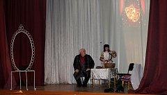 Ершовцы побывали на театральном представлении в Новокраснянском СДК