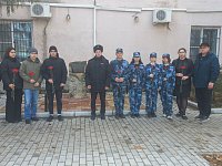 В Ершове почтили память погибших при исполнении служебных обязанностей сотрудников ОМВД