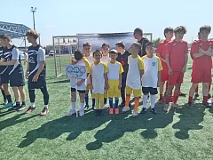 На ершовском стадионе «Юность» прошел 23-й открытый турнир по футболу на кубок губернатора