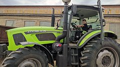 Школьники Ершовского района знакомятся с сельскохозяйственной техникой