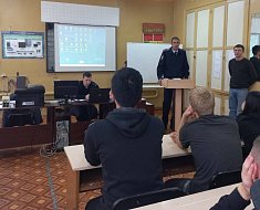 Студентов Ершовского агропромышленного лицея предостерегли от ошибок на жизненном пути