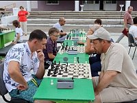 В Международный день шахмат в Ершове прошел турнир среди участников разных возрастов