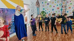 В Ершове культработники провели для воспитанников детсадов игровые программы, посвященные Крещению