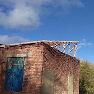 Депутат облдумы посетил в Орлов-Гае Ершовского района насосную станцию первого подъёма