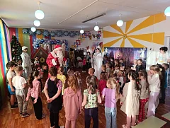 "В снежном царстве, в морозном государстве" очутились ершовские дошкольники