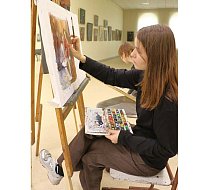 Студенты Боголюбовки штурмуют конкурс театральных афиш