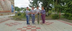 Для ершовских сельчан организовали сеанс арт-терапии «Рисуем здоровье»