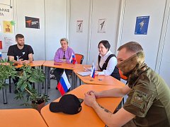 Ершовские школьники узнали, какую музыку любит боец с позывным «Музыка»