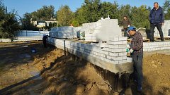 В Ершовском районе идет строительство жилья для переселения граждан из аварийных домов