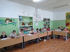 В Ершове отдых школьников проходит насыщенно