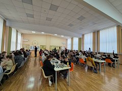 Ершовцы разных возрастов сразились в шашки