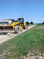 В поселке Красный Боец Ершовского района приступили к дорожным работам