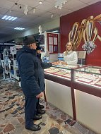 Совместную акцию по борьбе с мошенничеством провели ершовские общественники и полиция