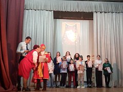 Новокраснянский Дом культуры Ершовского района отметил Всемирный день театра праздничным представлением