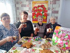 В преддверии Международного женского дня в ершовском селе прошло мероприятие «С праздником весны!»