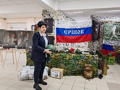 Депутаты Совета МО г.Ершов посетили экспозицию выставки «На переломе эпох»