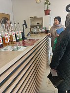 Контроль над внешним обликом города: в Ершове сотрудники администрации проверили состояние входных групп и прилегающих территорий коммерческих объектов