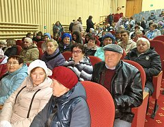 Сердца зрителей из ершовского «Доброцентра» покорили солисты Саратовского театра оперы и балета