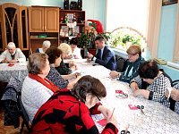 В ершовском «Доброцентре» прошел мастер-класс «Георгиевская лента Победы-80»