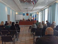 В Ершове прошла встреча командира 99 полка с семьями участников СВО