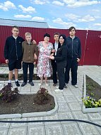 В Ершове в помощь труженикам тыла специалисты КЦСОН провели акцию «Рука помощи»