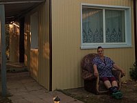 Семье из Ершовского района, где четверо мужчин воюют в зоне СВО, оказали помощь в ремонте