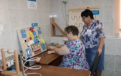 "Шаг за шагом" ершовцам помогают восстановиться после инсульта