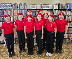 В библиотеке г.Ершова прошел информационно-правовой час 