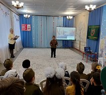 Торжественное закрытие Года защитника Отечества прошло в ершовском детском саду