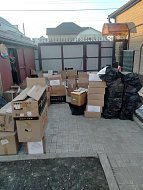 Ершовцы участвуют в сборе гуманитарной помощи