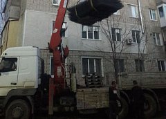 В Ершове началась работа по капитальному ремонту кровли дома № 5 по ул.Космонавтов