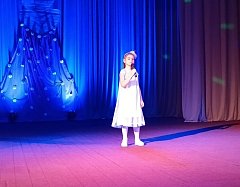 В Ершовском районе поздравили матерей праздничным концертом