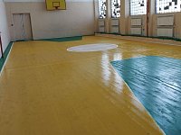 В Ершовском районе продолжается реализация региональной программы по ремонту школьных спортзалов