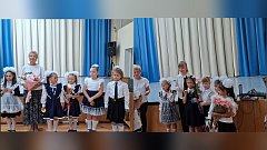 Первый шаг в мир прекрасного: в ДШИ г.Ершова состоялась торжественная линейка для первоклассников