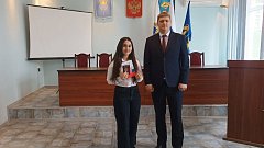 Юные ершовцы в торжественной обстановке получили свои первые паспорта