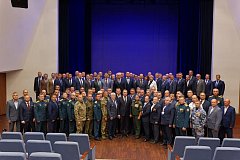 Профессиональные наставники и ценные знания: впечатления участников программы «Наши герои»